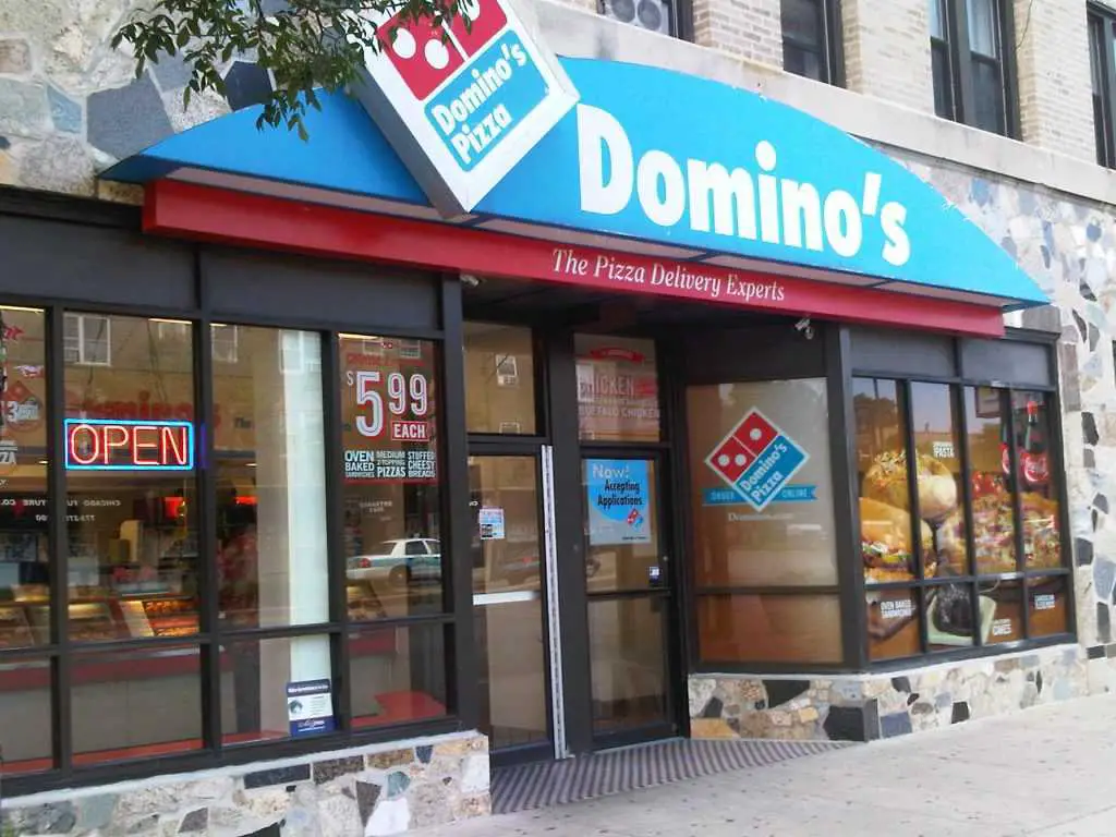 Dominos Pizza near me | United States Maps