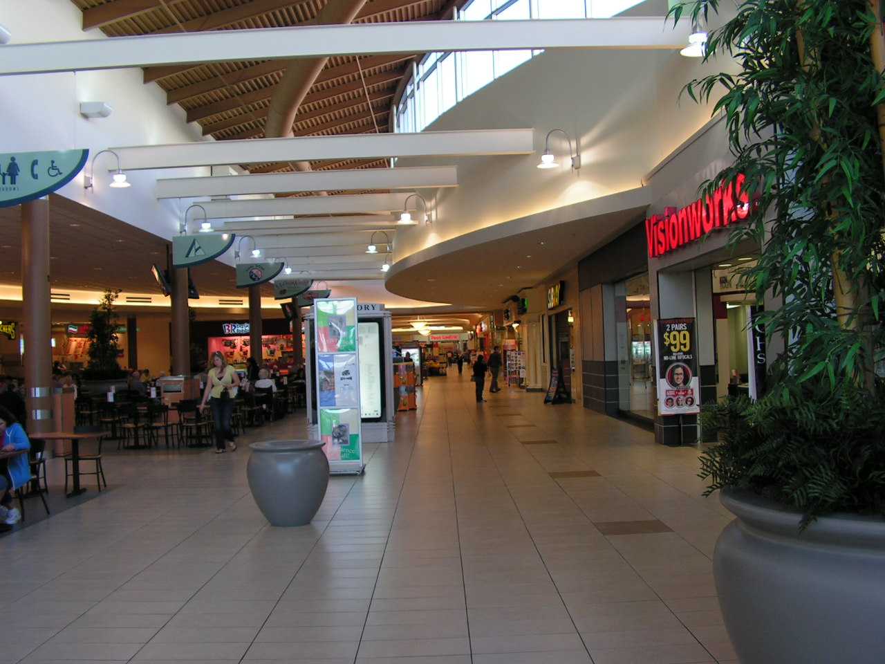 outlet malls near me